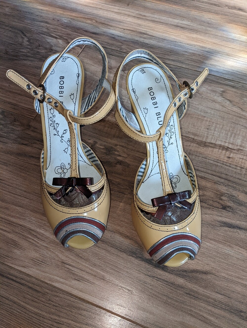 Bobbi Blu Madison Patent Beige Heels 7.5